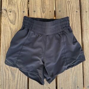 Lululemon Hotty Hot Short High-Rise